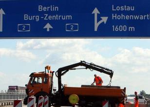 Zur Reduzierung der Unfallzahlen auf der stark belasteten Autobahn 2 forder... weiterlesen