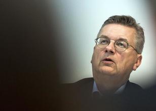 Der Deutsche Fußball-Bund (DFB) wird heute eine Stellungnahme zum Rücktritt... weiterlesen