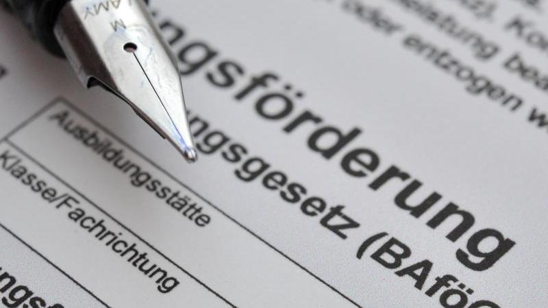 Zahl der Bafög-Empfänger in NRW auch im Jahr 2017 gesunken Bafög
