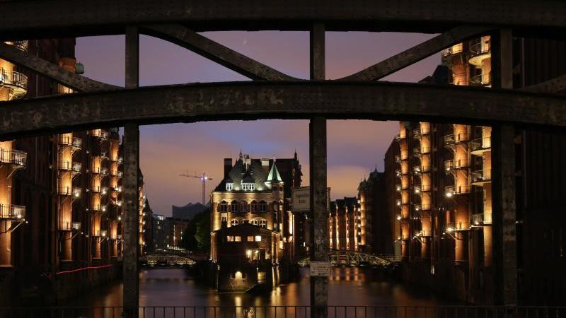 140 Veranstaltungen zum Denkmaltag Blick auf die Speicherstadt
