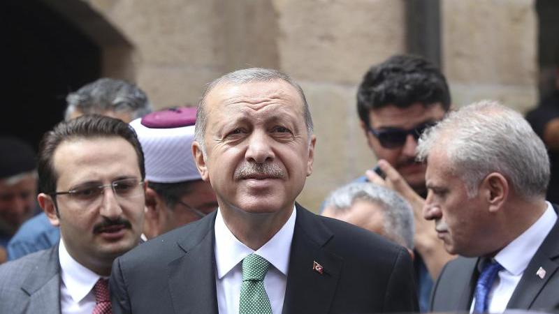 Türkische Lira im freien Fall - Neuer Druck aus den USA Türkei - Erdogan