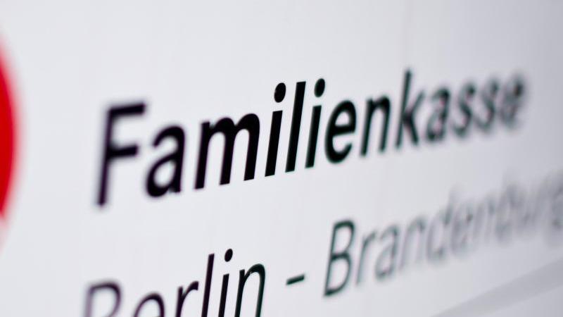 Behörden wollen stärker gegen Kindergeld-Missbrauch vorgehen Familienkasse
