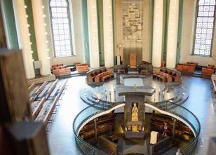 Kurz vor Beginn des Umbaus hält der Streit um die Berliner Hedwigskathedral... weiterlesen