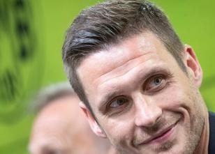 Sebastian Kehl sieht Borussia Dortmund auf gutem Weg in eine erfolgreiche S... weiterlesen