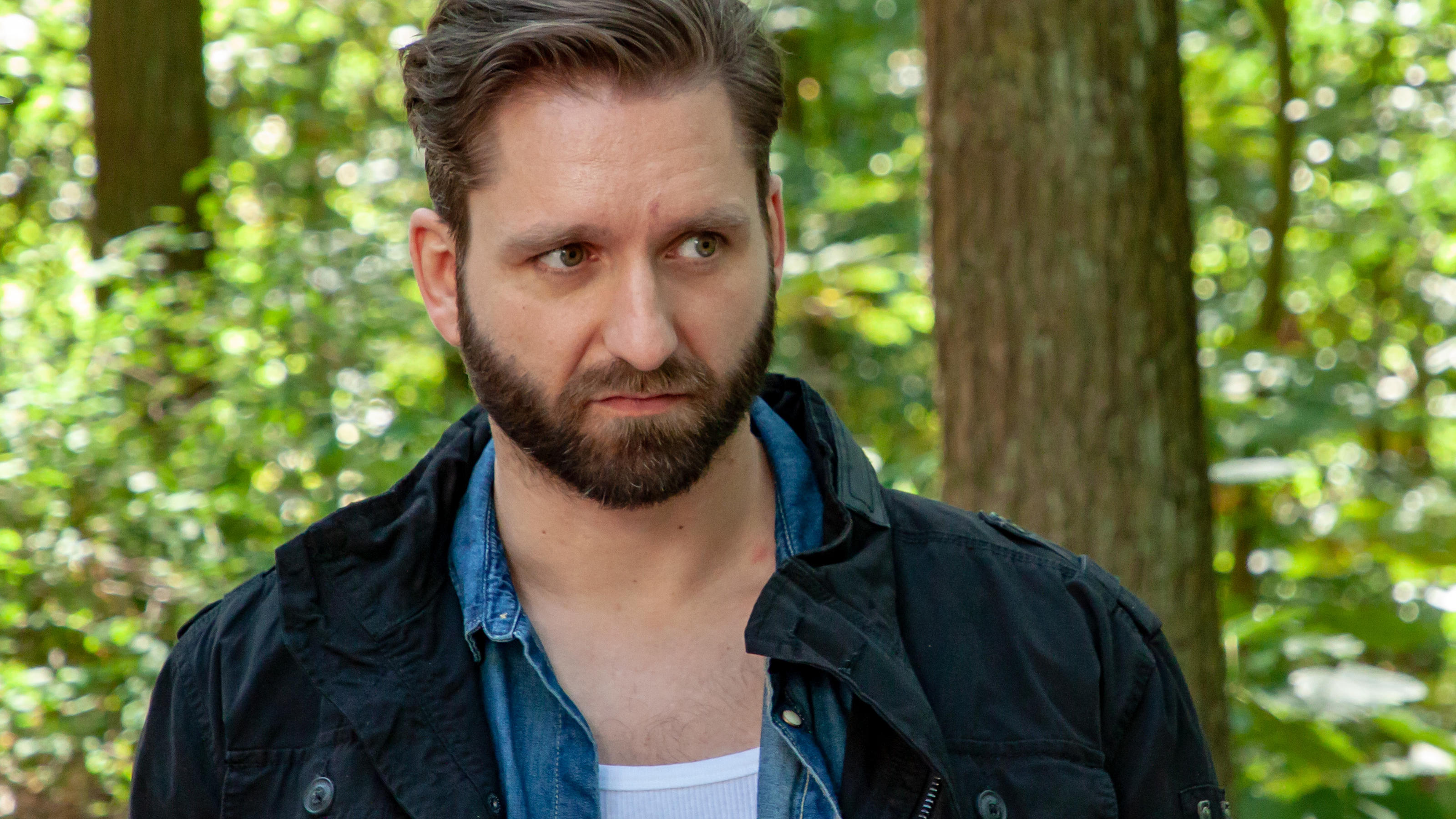 GZSZ: So war es für Aaron Thiesse mit Wolfgang Bahro zu drehen GZSZ: Aaron Thiesse