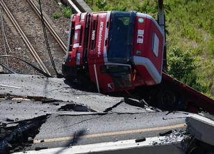 Am zweiten Tag nach dem verheerenden Brücken-Einsturz in Genua mit rund 40 ... weiterlesen