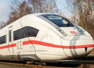 Die Hamburger Fernverkehrswerke der Deutschen Bahn werden für die neue ICE-... weiterlesen