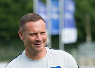 Trainer Pal Dardai von Hertha BSC liebäugelt vor Ende des Transferfensters ... weiterlesen