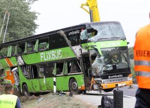 Einen Tag nach dem Unfall eines Reisebusses auf der A19 ist noch unklar, wa... weiterlesen