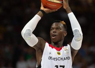 NBA-Star Dennis Schröder hat mit seinem Team den deutschen Meistertitel in ... weiterlesen