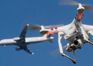 Beim An- und Abflug am Dresdner Flughafen haben Piloten in diesem Jahr bisl... weiterlesen
