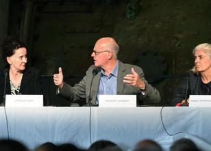 Mit einer Hausaufgabe entließ Ex-Bundestagspräsident Norbert Lammert am Sam... weiterlesen