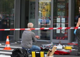 Nach der Beilattacke in Kerpen hat ein Kölner Richter Haftbefehl wegen vers... weiterlesen