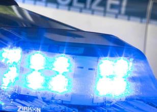 Ein 20 Jahre alter Autofahrer ist bei Ötigheim (Kreis Rastatt) gegen einen ... weiterlesen