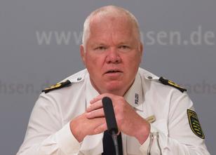 Die Dresdner Polizei hat den Vorwurf der Behinderung von Journalisten am Ra... weiterlesen