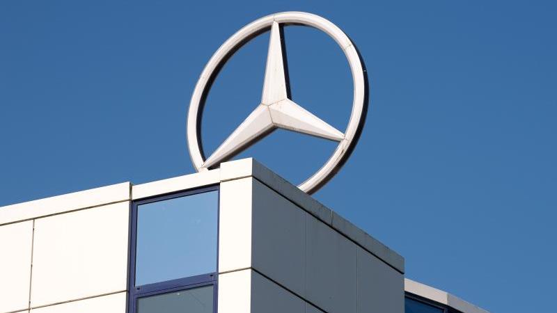 Diesel-Rückruf bei Daimler: 690.000 Mercedes-Wagen müssen in die Werkstatt 280.000 deutsche Mercedes-Wagen müssen in die Werkstatt