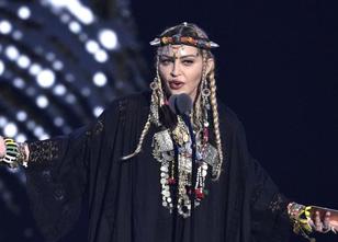 Madonna rechtfertigt sich für ihre Rede bei den MTV Video Music Awards, in ... weiterlesen