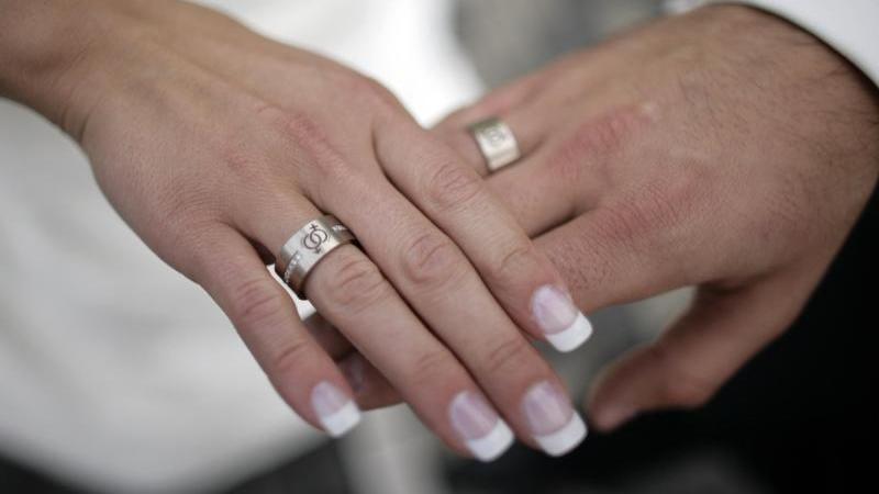 Streit zwischen Frischvermählten sorgt für Polizeieinsatz Hochzeit