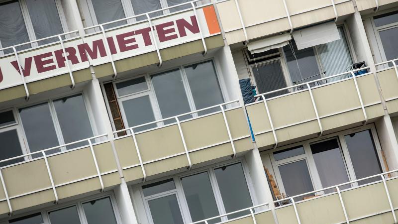 Tausende zu Großdemo für bezahlbaren Wohnraum erwartet Mietshaus