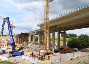 Mehr als zwei Jahre nach dem teilweisen Einsturz einer Autobahnbrücke in Un... weiterlesen