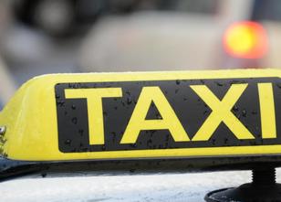 Im Kampf gegen konkurrierende Fahrdienstleiter wie Uber hat das traditionel... weiterlesen
