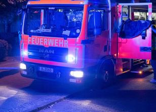 Berliner Feuerwehrleute sind 2017 fast 4000 Mal öfter ausgerückt als im Jah... weiterlesen