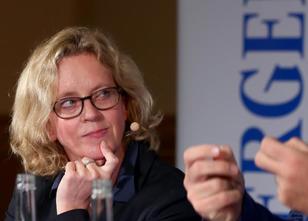 SPD-Spitzenkandidatin Natascha Kohnen findet bei ihrem CSU-Kontrahenten Mar... weiterlesen