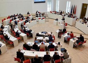 Der Landtag in Potsdam startet heute mit einem umfangreichen Programm seine... weiterlesen