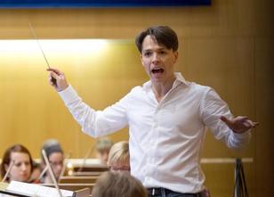 Der Rechtsstreit um die Kündigung des Generalmusikdirektors am Cottbuser St... weiterlesen