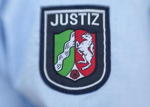 Vor zwei Jahren lockte er einen Jungen aus der Schweiz nach Düsseldorf und ... weiterlesen