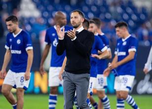 Der FC Schalke 04 geht trotz des Fehlstarts optimistisch und mit Vorfreude ... weiterlesen