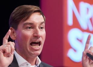 Nordrhein-Westfalens SPD-Vorsitzender Sebastian Hartmann stellt im Streit u... weiterlesen