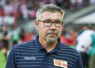 Union Berlin hat den Sprung in die Top drei der 2. Fußball-Bundesliga verpa... weiterlesen