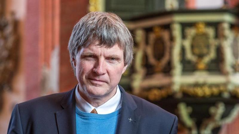 Vor Rostocker AfD-Kundgebung: Kirchen rufen zu Dialog auf Andreas von Maltzahn