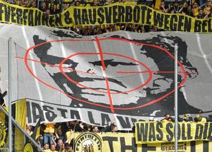 Christoph Schickhardt hat als Anwalt von Dietmar Hopp und der TSG 1899 Hoff... weiterlesen