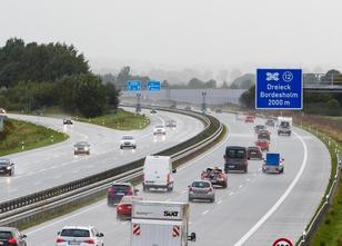 Die Sperrung der wichtigen Anschlussstelle Bordesholm an der A7 in Richtung... weiterlesen