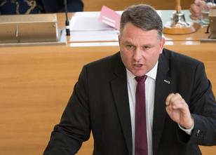 Der Innenexperte Christian Hartmann ist neuer Vorsitzender der CDU-Fraktion... weiterlesen