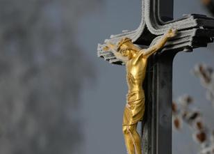 Im Bistum Mainz sind aus den Akten seit 1946 insgesamt 53 des sexuellen Mis... weiterlesen