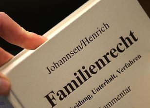 Der 72. Deutsche Juristentag berät heute über Reformbedarf im Sorgerecht un... weiterlesen