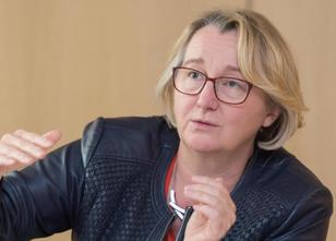 Die beiden Oppositionsfraktionen SPD und FDP wollen Wissenschaftsministerin... weiterlesen