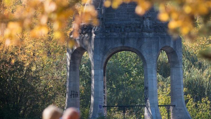 Ungewöhnlich warm im "Goldenen Oktober" Herbst im Rotehornpark