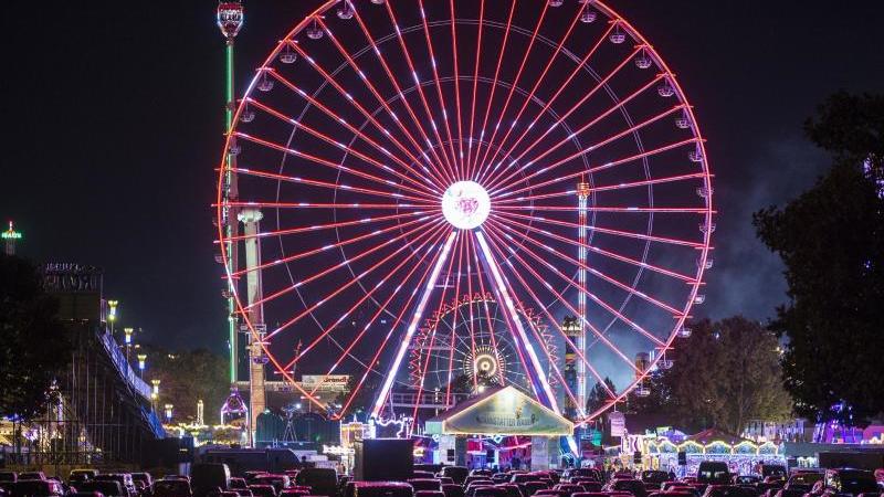 Vier Millionen Gäste beim Jubiläumswasen Cannstätter Volksfest