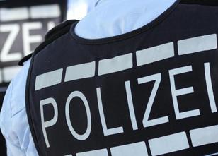 Ein Fahrgast ist in der Berliner S-Bahn mit einer Spielkarte angegriffen un... weiterlesen