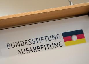 Die Bundesstiftung zur Aufarbeitung der SED-Diktatur begeht am heutigen Mit... weiterlesen
