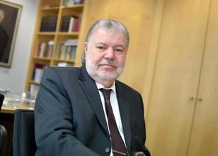 Der ehemalige rheinland-pfälzische Ministerpräsident Kurt Beck soll nach de... weiterlesen