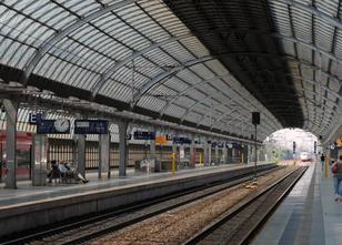 Eine Gruppe von Mädchen hat in Spandau versucht, zwei 15-Jährige auszuraube... weiterlesen