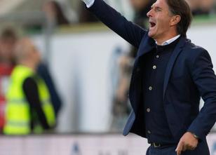 Trainer Bruno Labbadia vom VfL Wolfsburg sieht in der aktuellen Krise des F... weiterlesen