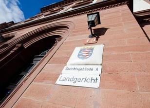 Nach der Messerattacke auf eine schwangere Frau steht der mutmaßliche Angre... weiterlesen