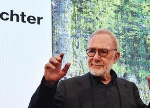 Das abstrakte Werk von Gerhard Richter hat dem Potsdamer Museum Barberini e... weiterlesen