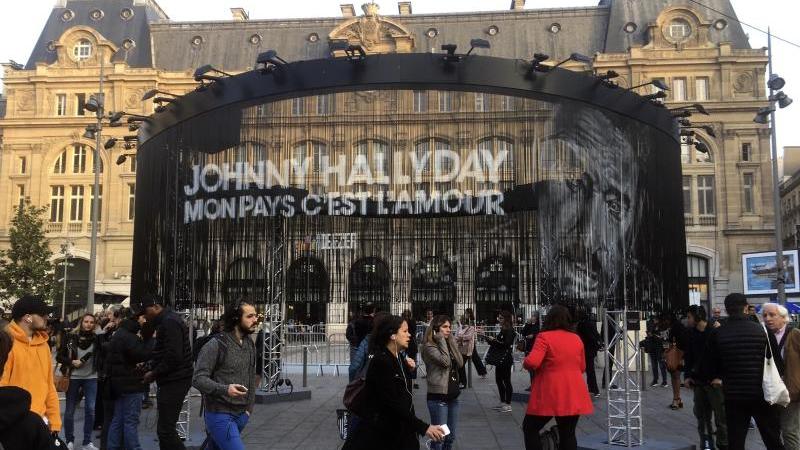 Johnny Hallyday bewegt Frankreich Johnny Hallyday - posthum